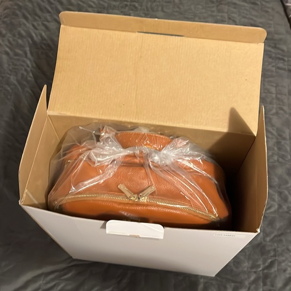 NIB! Young Living Backpack & Oil Set 🌱 - Picture 14 of 16